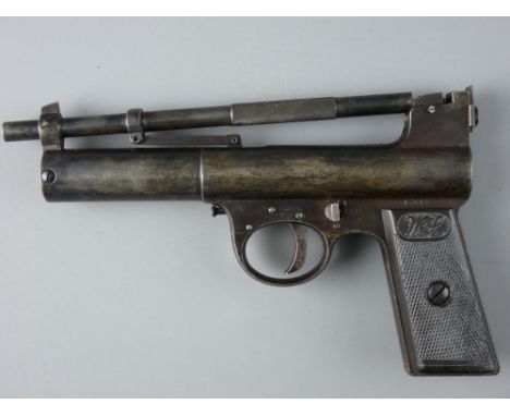 TARGET PISTOL .22 Webley Mk2, straight grip, no. 15016, first series, early style cylinder plug, no locking screw on trigger 