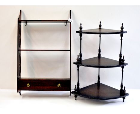 A small mahogany wall shelf (H. 69cm) and whatnot (H. 59cm).