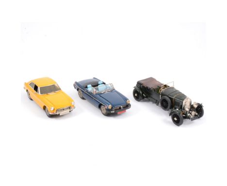 Collection of white metal kit built model cars, mostly approx 1:24 scale, (20).