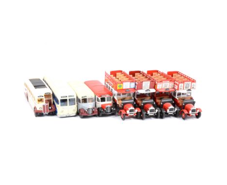 A large quantity of modern Corgi toys diecast models, mostly from the Corgi Classic series with selection of loose boxes.