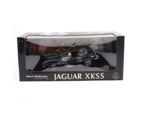 Autoart Classic Division model Steve McQueen Jaguar XKSS, 1:18 scale, boxed.