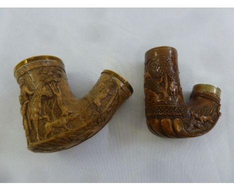 Two early 20th century Bavarian wooden pipe bowls, carved with hunting scenes