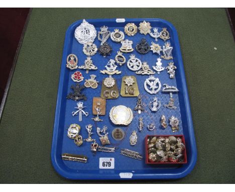 Selection of British Army Staybrite Cap Badges, Collar Badges, Shoulder Titles and Rank Insignia, plus a variety of British A