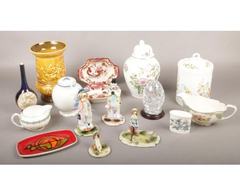 A collection of ceramic's, Aynsley 'Pembroke' ginger jar, Poole &amp; Mason's pin dishes, Sylvac vase to include italian Art 