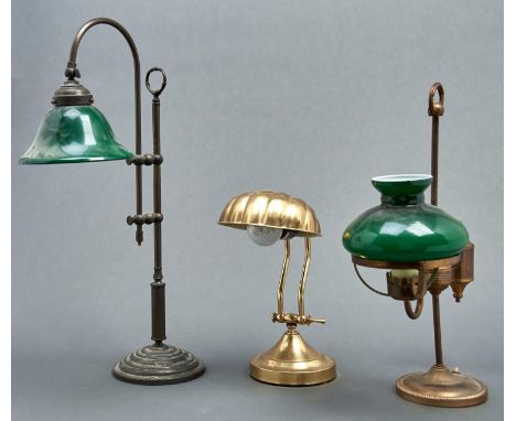 A reproduction adjustable brass desk lamp in Victorian style, with scalloped lacquered brass shade on shallow twin s-rod supp