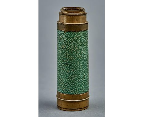 An English 1.5" brass refracting telescope with shagreen barrel, early 19th c  Lacks lenses, tube only, shagreen in good cond