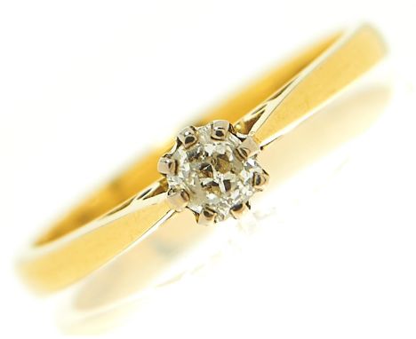 A diamond solitaire ring, the old cut diamond of approximately 0.20ct, in 18ct gold, Birmingham, convention marked, 2.7g, siz
