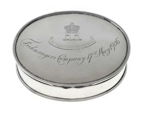 Edward VII silver Livery Company box of oval form, the hinged cover with engraved crest and `Fishmongers Company 17th May 190