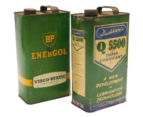 BP Energol Visco Static motor oil can and a Duckham's Q5500 Super Lubricant oil can. (2)