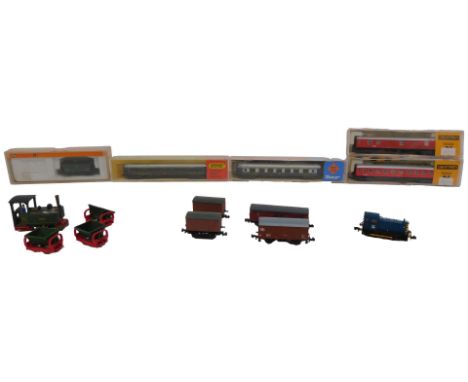Arnold Roco Ibertren and other N gauge locomotives and rolling stock, including Graham Farish Class 08 diesel shunter, Ibertr