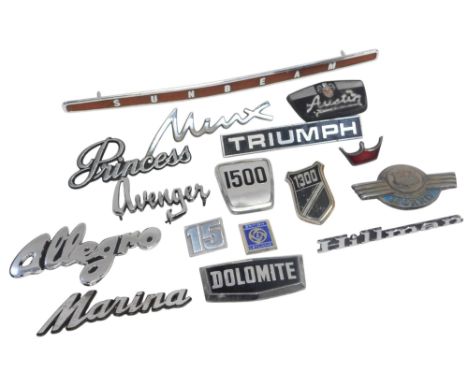 Various British Leyland car badges, including Sunbeam Dolomite, Avenger, Minx, Princess, Allegro, Morris, etc. (1 tray)