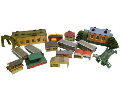 Various OO gauge kit built buildings, including tunnel portal, engine shed, trees, bridges, etc. (2 trays) 