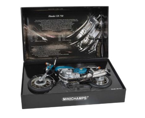 Minichamps 1:6 Scale Classic Bike Series Model Honda CB 750 Motorbike In original fitted box with information in German and E