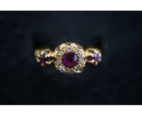 18ct Yellow gold diamond &amp; ruby ring Size O 