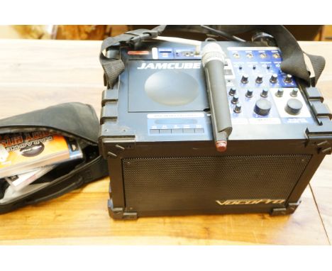 Vocopro model jam cube karaoke machine with cd player, microphone &amp; CD's 