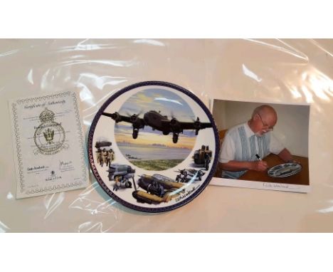 A Keith Woodcock Royal Worcester signed Collector's plate. 
