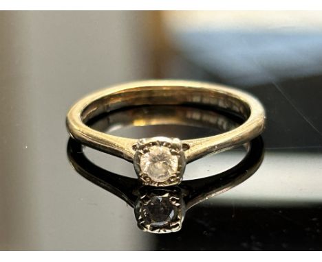 9ct Gold ring 0.10 carat diamond 1.5g Size I