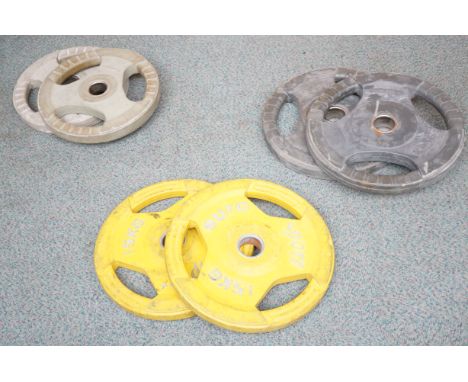 6 Gym quality bumper plates 2x 20KG & 4x 15KG