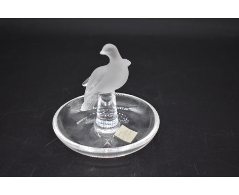 A Lalique 'Dove' clear and frosted glass ring dish,&nbsp;9cm high. 
