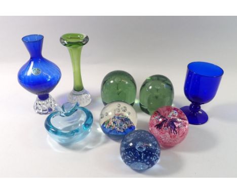 A group of glass paperweights and vases including Caithness (9) 