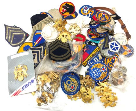 Large collection of American Air Force and Army cloth badges, including Ranger Airborne 5AF, rank stripes etc and a qty of si