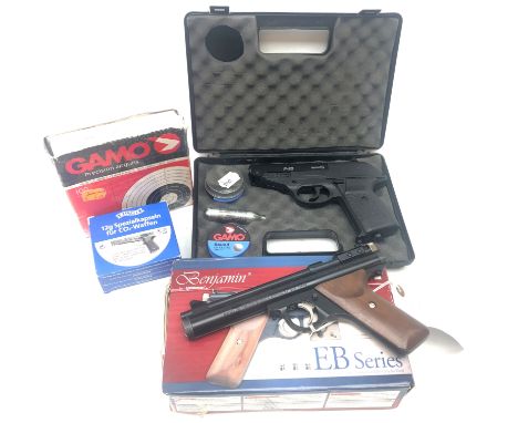 Benjamin E9A Series .177cal CO2 air pistol, with box, instructions and a box of ten Walther 12g CO2 capsules and a Gamo Preci