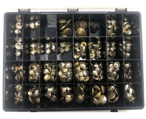 Quantity of Army, Navy and Air Force buttons, predominantly Queen's Crown Staybrite, including Royal Artillery, Royal Enginee