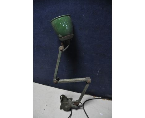 A ANGLE POISE STYLE LAMP (green in colour needs wiring - UNTESTED)