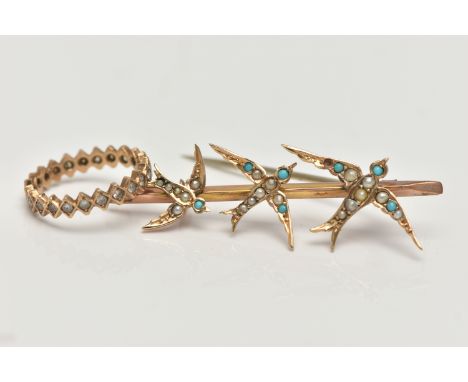 A EARLY 20TH CENTURY 9CT GOLD BROOCH, a yellow gold bar brooch designed with three swallows, set with split seed pearls and t