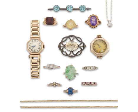 A group of jewellery, comprising: an 18ct gold and platinum three stone diamond ring, ring size O¼; a 9ct gold single stone c