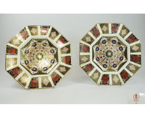 Royal Crown Derby Old Imari Pair of Octagonal Shaped Cabinet Plates, Pattern number 1128 Date 2001. Diameter 8.75 inches. Bot