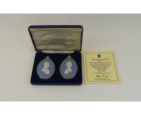 Wedgwood Royal Wedding 1981 Jasperware Portrait Miniatures Boxed set of Charles and Diana commemorative Jasperware cameos wit
