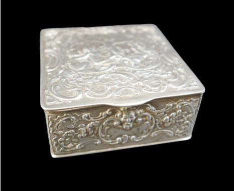 A 925 embossed silver trinket box with Putti musicians, sponsor mark W.S.H. 221 grams, 7.1 troy oz, 9.5cm by 9.5cm by 4cm tal