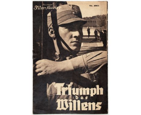 Triumph des Willens. Wien [1935/38?]. Mit ganzseitigen Fotomontagen. Zwei Doppelblätter mit Klammerheftung.Illustrierter Film