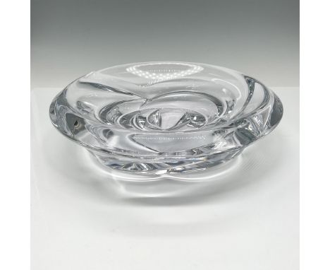 Stunning large flower shaped clear crystal bowl. Orrefors etched mark. Issued: c. 1970Dimensions: 2.5"H x 9.5" dia.Manufactur