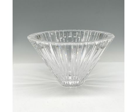 Lovely V formed cut crystal bowl with cuts that resemble pleats creates a unique addition to your table. Orrefors acid mark. 