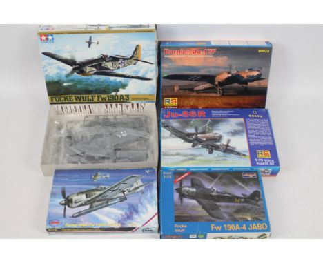 RS Models - Tamiya - Admiral - MPM - Five boxed German WW2 military aircraft plastic models kits in various scales. Lot inclu