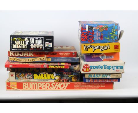 Ideal - Denys Fisher - Others - A collection of 13 vintage board games. Lot includes 'Six Million Dollar Man'; 'Kojak'; 'Mous