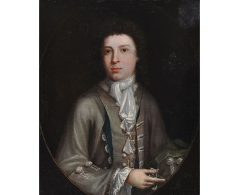 British School (early 18th century)   Portrait of a boy, half length   Oil on canvas, feigned oval   76 x 63.5cm (29¾ x 25 in