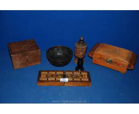 A fitted jewellery box with mirror 10"x 5", late 19th c. folding Cribbage board in mahogany box wood, empty apothecary box, m