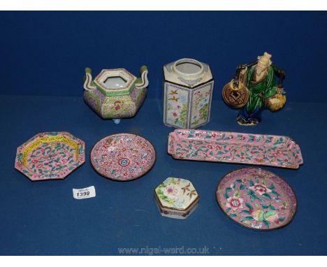 A quantity of pink enamel dishes and oriental china