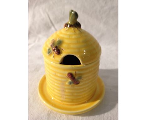 German Honey Pot by Goebel & Hummel. H11cm