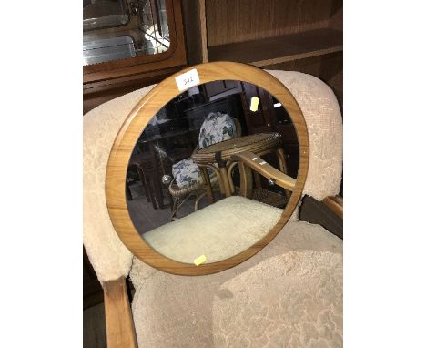VINTAGE ROUND MIRROR