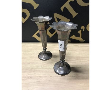 1 PAIR VINTAGE HALLMARKED VASES