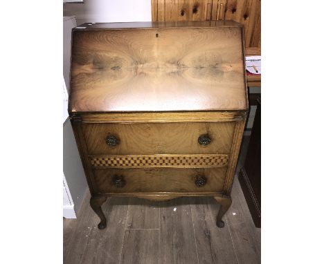 VINTAGE BUREAU