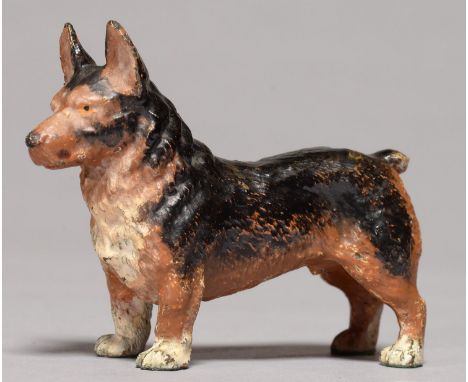 AN AUSTRIAN COLD PAINTED BRONZE SCULPTURE OF A GORGI DOG, EARLY 20TH C, 75MM H Repainted in part; slightly worn