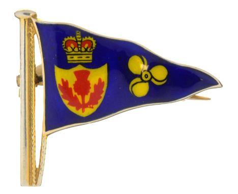 A 9CT GOLD AND ENAMEL PENNANT BROOCH - BURGEE OF THE ROYAL SCOTTISH MOTOR YACHT CLUB, 27MM, BIRMINGHAM 1963, 4.4G Good condit