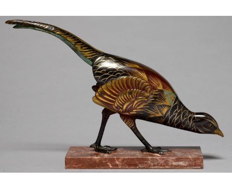 AN ART DECO PATINATED AND GILT BRONZE SCULPTURE OF A PHEASANT, C1930, ON MARBLE BASE, 24CM H Decoration rubbed and scratched 