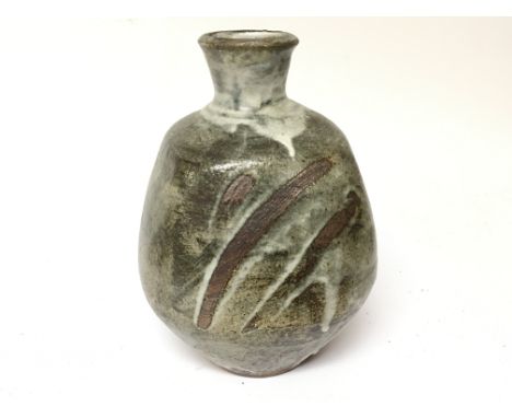 A Contemporary studio art pottery vase attributed to Janet Leach. Hight 18cm no damage.