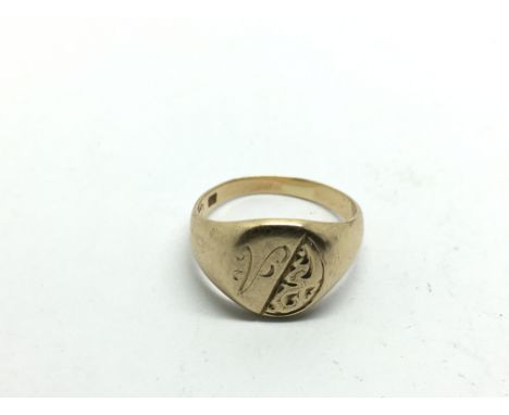 An 18ct gold gents signet ring, approx 7g and approx size P-Q.